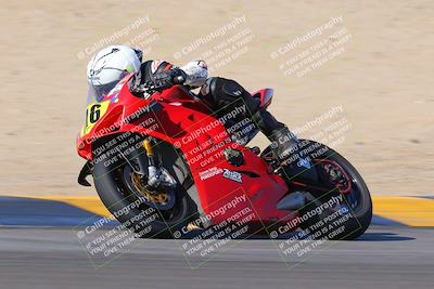 media/Dec-18-2022-SoCal Trackdays (Sun) [[8099a50955]]/Turns 9 and 10 Set 2 (1055am)/